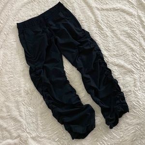 Under armour black pants